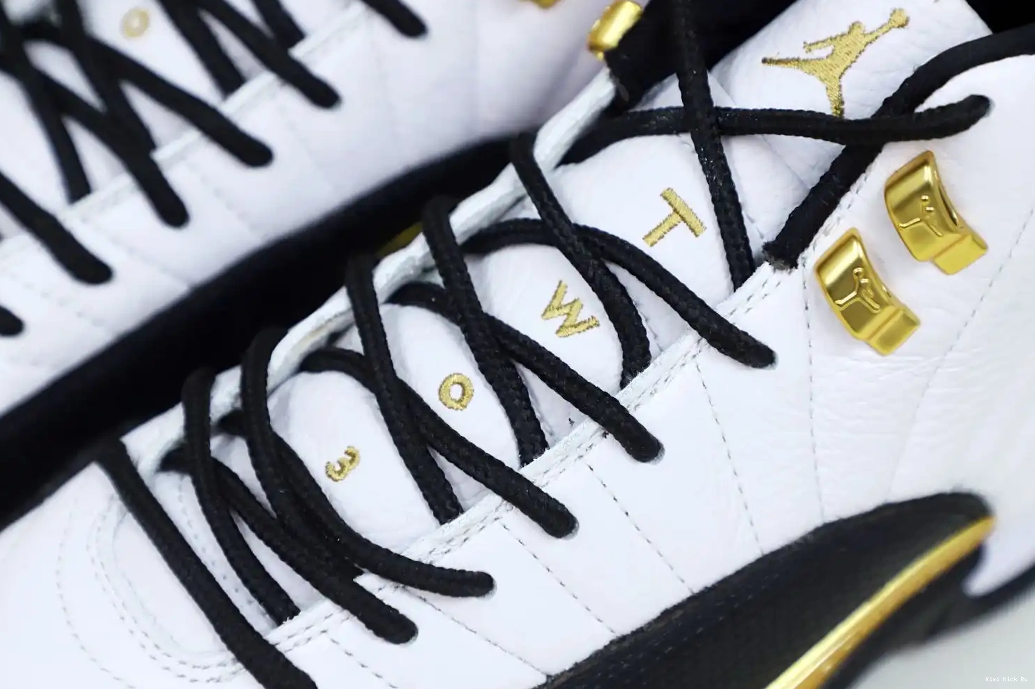 JORDAN AIR 'ROYALTY' RETRO Kimikick 12 0531
